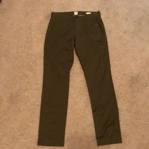 Work pants from gap green color
